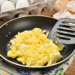 can dogs eat over easy eggs 1